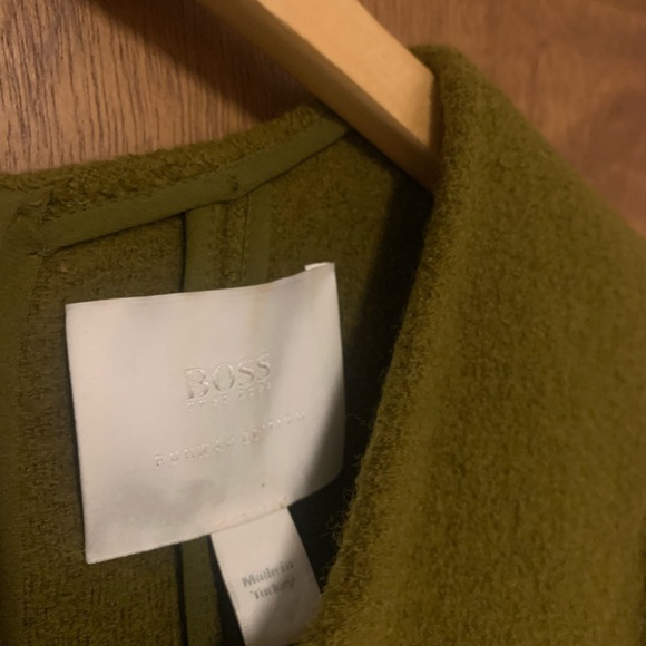 HUGO BOSS Runway wool boucle military green asymmetrical dress - size US 10 - Picture 3 of 13